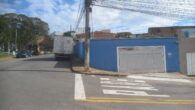 Rua 31 de março, bairro Jardim Andere 3 quartos (1 suíte); Sala 3 ambientes; Cozinha; Banheiro social; Lavanderia; Cômodo externo c/ banheiro; Quintal; Garagem p/ 6 carros. Valor: R$ 3.500,00