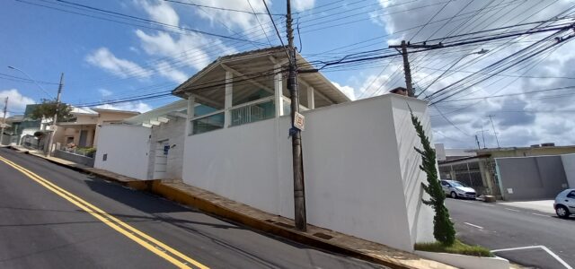 Imóvel para locação no bairro Vila Pinto R. Dr. Preciliano Pinto 3 quartos (1 suíte) todos com armários planejados; Sala de estar e jantar com varanda; Sala de tv; Cozinha [&hellip;]