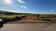 Lote no bairro Terra Nobre Área: 200 m2; Excelente localização; Ótima topografia; Lote quitado e documentação em dia; Analisa pegar carro como parte de pagamento; Valor: R$ 85.000,00
